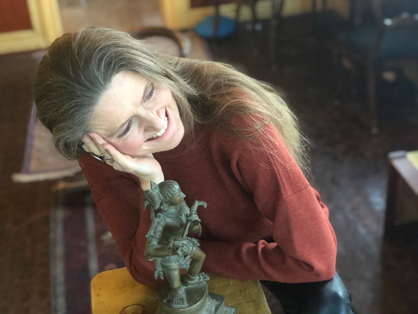 Kamilla lang genser med strukturstrikk